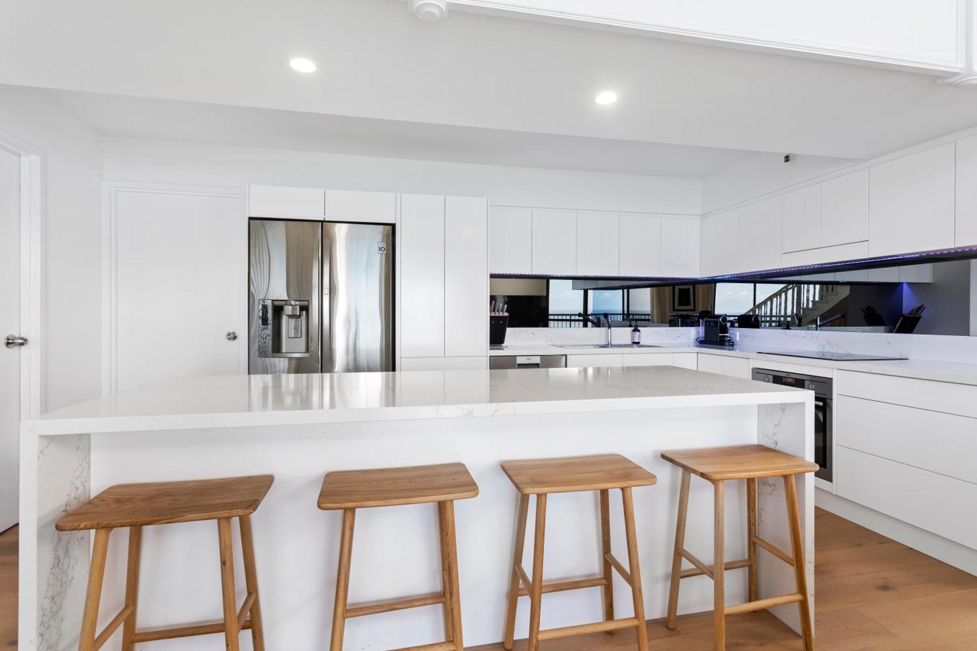Burleigh Esplanade Apartments Голд-Кост Екстер'єр фото